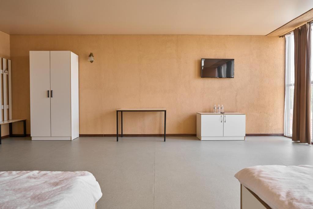 7Days Hotel Алма Ата Екстериор снимка